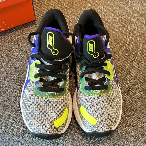 ⭐️ New Nike Renew Elevate 2 Basketball Sneakers Shoes Size 8.5 - Picture 2 of 8